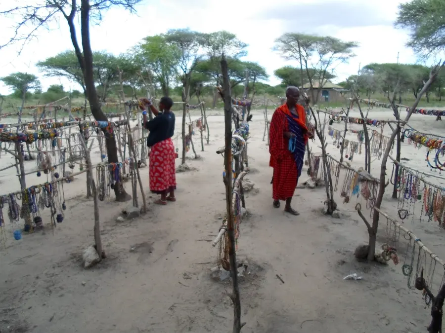 African women that Dylan worked with.