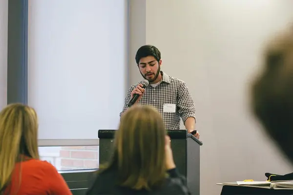 Victor “Tori” Puoci sharing his research 